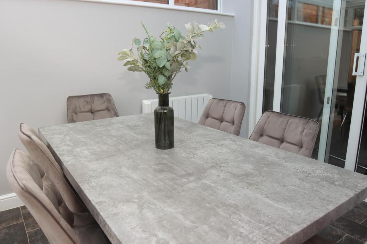 Villa The Grey Haven Birmingham Esterno foto