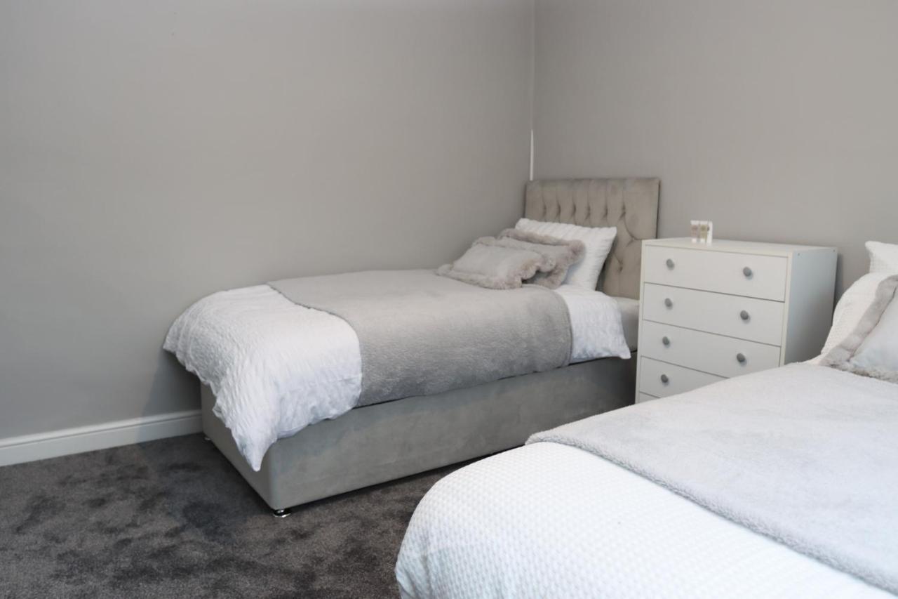 Villa The Grey Haven Birmingham Esterno foto
